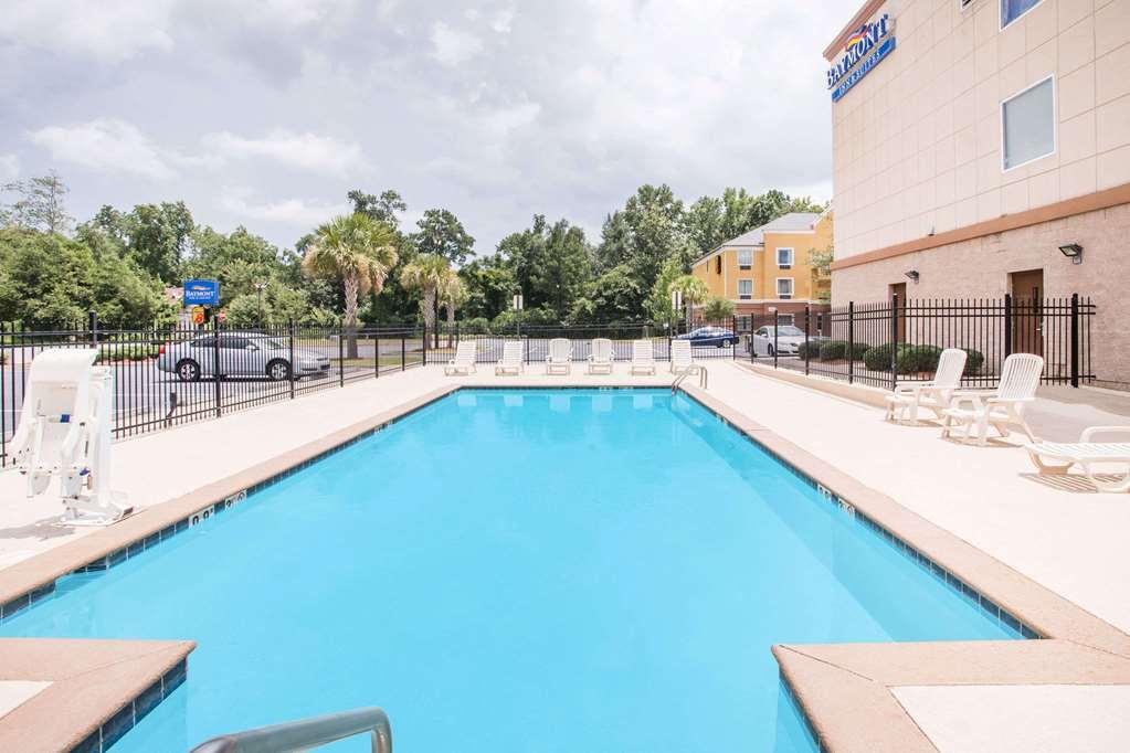 Baymont By Wyndham Savannah South Georgetown Exterior foto